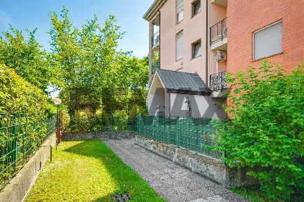 Foto Appartamento in VIA SAVONA 9 BIS, Busto Arsizio Ospedale di 86 m²