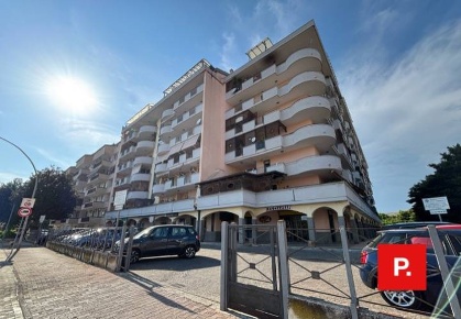Foto Appartamento a Santa Maria Capua Vetere di 125 m² con 4 locali