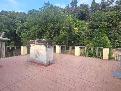 Foto Appartamento in Via Venezia, Genova Dinegro di 85 m² con 6 locali