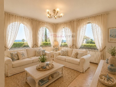 Foto Villa unifamiliare a Montignoso Marina Verde, Renella di 381 m²