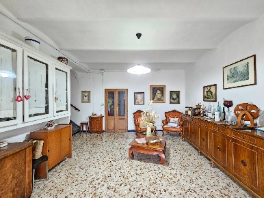 Foto Rustico in Via di Castellina, Serravalle Pistoiese di 220 m²