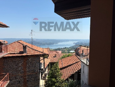 Foto Appartamento in VIA BERTOLETTI 8, Nebbiuno Fosseno di 100 m²