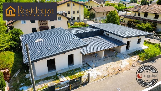 Foto Villa unifamiliare in Via Ludovico Ariosto 13, Cogliate Centro