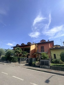 Foto Appartamento in via Dei Caniana 33, Cologno al Serio Centro di 95 m²
