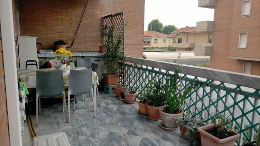 Foto Appartamento a Carrara Marina di Carrara di 60 m² con 2 locali