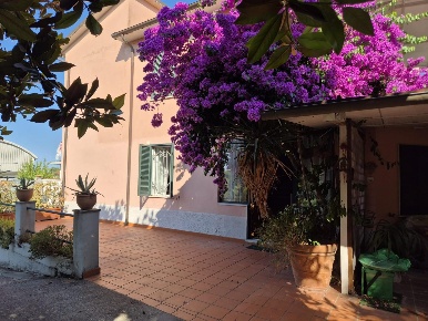Foto Casa indipendente a Carrara Perticata, Bonascola, Nazzano di 100 m²