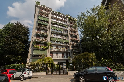 Foto Appartamento in Via Corno di Cavento 19, Milano San Siro di 135 m²