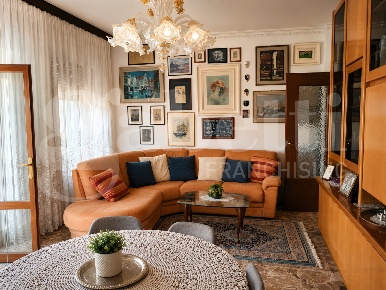 Foto Appartamento in Via SOTTOMARINA- VIALE TIRRENO 00, Chioggia di 130 m²