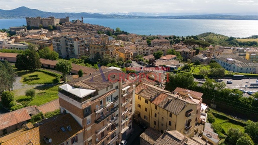 Foto Appartamento in Via del Pratoterra, Bracciano Centro di 121 m²
