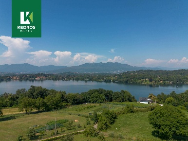 Foto Terreno residenziale in Via Leonardo da Vinci 2, Varese Centro