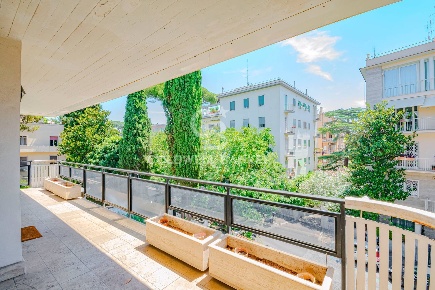 Foto Appartamento in Via Ostriana 13, Roma Africano - Villa Chigi di 85 m²