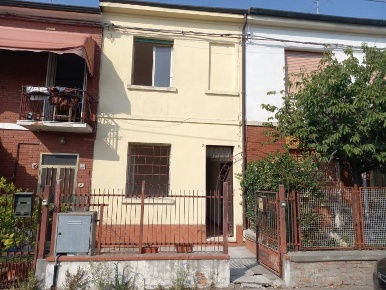 Foto Villa a schiera in Via Del Bove 20, Ferrara Aeroporto di 100 m²
