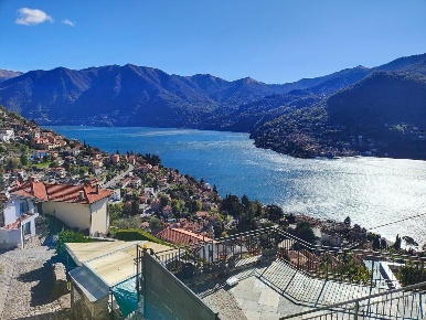 Foto Appartamento in Via al Noce 24, Moltrasio di 45 m² con 2 locali