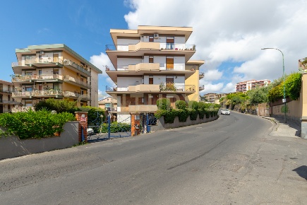Foto Appartamento in Via Convento del Carmine 5, Tremestieri Etneo