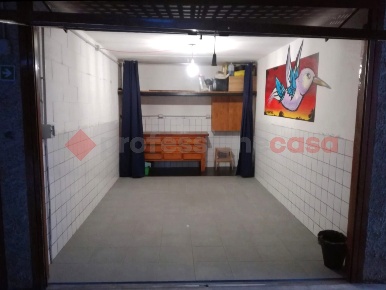 Foto Box in Viale Liberazione 34, Corsico di 15 m² in vendita
