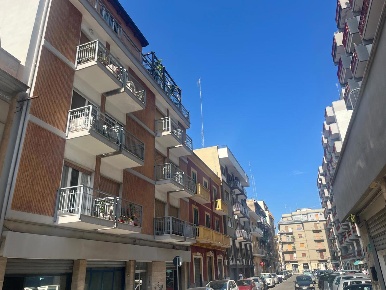 Foto Appartamento in Via sabotino 142, Bari Carrassi di 80 m² con 3 locali
