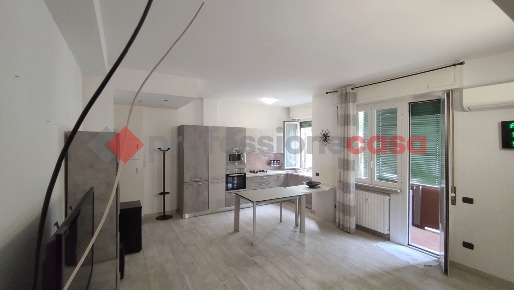 Foto Appartamento in Viale BODIO 10, Milano Bovisa di 85 m² con 3 locali