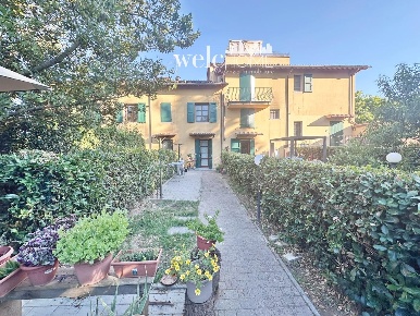 Foto Casa indipendente a Lastra a Signa di 108 m² con 4 locali in vendita