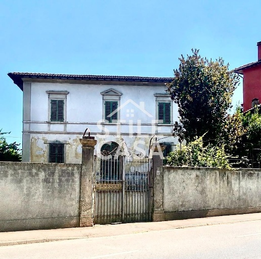 casa indipendente in vendita a Buggiano in zona Borgo a Buggiano