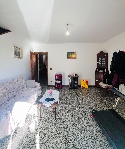 Foto Casa indipendente a Lucca San Pietro a Vico - San Cassiano di 125 m²