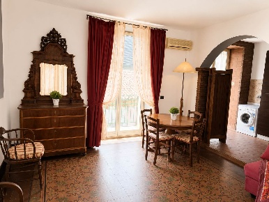 Foto Appartamento in Via Filocomo 14, Catania Borgo di 70 m² con 2 locali