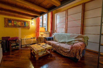 Foto Appartamento in Via Cavour 59, Corsico Centro di 48 m² con 2 locali