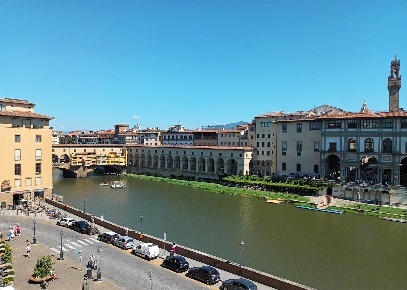 Foto Appartamento a Firenze Signoria - Uffizi di 375 m² con 7 locali