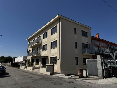 Foto Ufficio in VIA SALISBURGO 12, Verona Zona Fiera di 220 m² con 6 locali