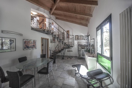 Foto Appartamento a Falconara Marittima Centro di 150 m² con 6 locali