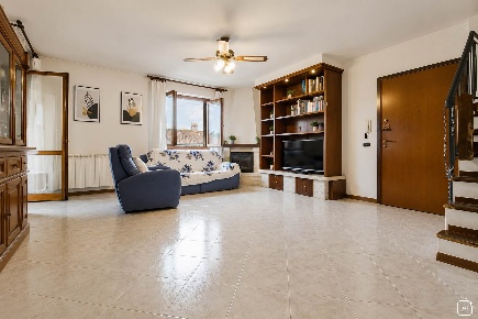 Foto Appartamento a Siena Sant'Andrea a Montecchio - Ginestreto di 101 m²