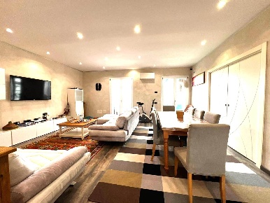 Foto Appartamento a La Spezia Le Pianazze di 130 m² con 4 locali in vendita