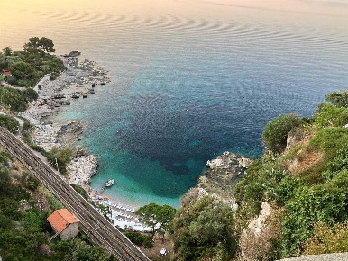 Foto Appartamento a Ventimiglia Grimaldi, Mortola di 104 m² con 3 locali