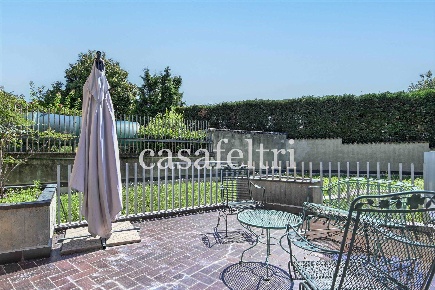 Foto Appartamento in Via Monte ortigara 16, Bergamo Centro di 260 m²