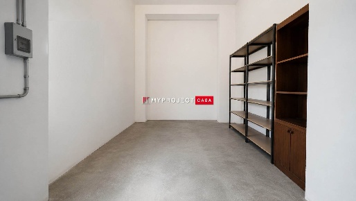 Foto Garage in Via Massafra  32, Martina Franca di 18 m² con 1 locali