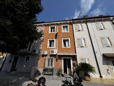 Foto Appartamento in VIA BRIGATA GUARDIE 10, Verona Santa Lucia - Golosine