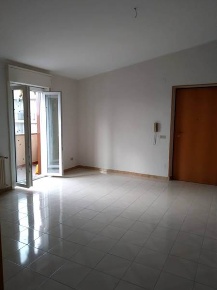 Foto Appartamento in Via Amico Valenti 87/C, Caltanissetta Centro di 62 m²