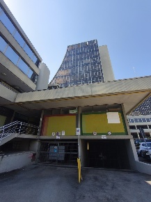 Foto Posti auto in Via Pietro Giardini 456 N, Modena San Faustino di 187 m²