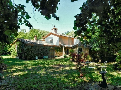 Foto Villa unifamiliare in Località Frosini, Chiusdino di 365 m² in vendita