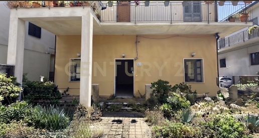 Foto Case semi ndipendenti in Via Mazzini 61, Trecastagni di 113 m²
