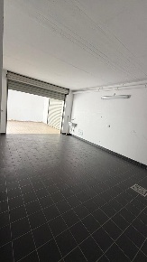 Foto Posti auto in Via Cappuccini 154/D, Monopoli Centro di 28 m²