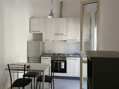 Foto Appartamento a Sarzana Centro di 50 m² con 3 locali in affitto