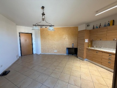 Foto Appartamento a Monte Roberto di 80 m² in vendita