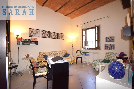 Foto Casa indipendente in Via Matteotti 209, Viareggio Centro di 180 m²