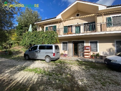 Foto Villa unifamiliare in via maremmana inferiore, San Polo dei Cavalieri