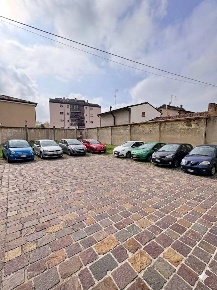 Foto Posti auto in Via Comacchio 84, Ferrara Comacchio di 640 m² in vendita