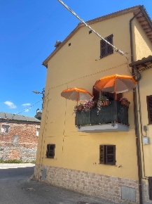 Foto Villa a schiera in cantia 147, Fabriano Cantia di 120 m² con 7 locali
