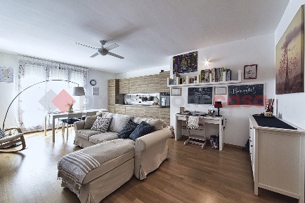 Foto Appartamento in Via Roma 60, Paderno Dugnano Centro di 88 m²