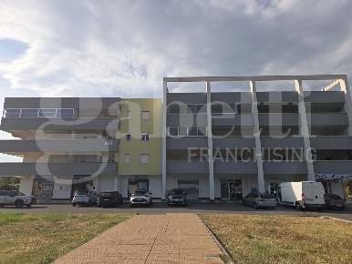 Foto Appartamento in Via Fratelli Salerno 33, Rende Roges di 140 m²