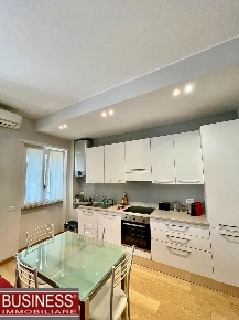 Foto Appartamento in Via Melchiorre Gioia, Milano Centrale di 45 m²