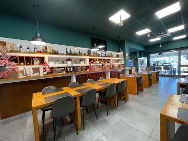 Foto Negozio in via Anguillarese, Anguillara Sabazia Centro di 100 m²